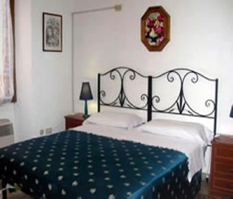 Domus Roma Affittacamere